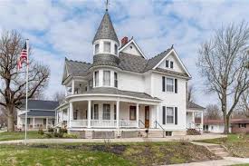1899 Victorian In Middletown Indiana Casas Jardines