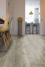 Builddirect Vesdura Vinyl Planks 9 3mm Hdf Click Lock Douro Valley Collection Flooring Cork Flooring Maple Floors