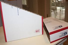 Diy Magazine Holder Tutorial Using Usps Priority Mail Shipping Box To Hold Cardstock Bjl Diy Magazine Holder Magazine Holders Diy Magazine