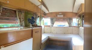 Notin Caravanne Vintage Annees 60 Caravaning Mayenne Leboncoin Fr Caravane Vintage Oeuvre D Art