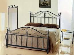 Lit En Fer Forge Modele Lola Decoration Beltran Votre Magasin De Lits Et Meubles Sur Linternet Krovati Divan