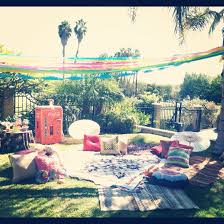 How To Coachella Vieren In Belgie Coachella Theme Party Coachella Party Ideas Coachella Theme
