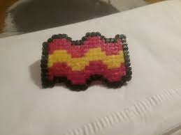 Broche Drapeau De L Espagne En Mini Perles Hama Drapeau Espagne Perles Hama Drapeau