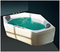 Baignoire D Angle Balneo 120x120 Qui Vous Incitera A Embrasser Des Rayonnages Ouverts Bathtub Corner Bathtub Hot Tub