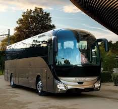 Coach Hire In Ipswich For A Family Scenic Tour Luxury Bus Bus Scenic Tours