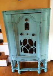 Old 1940 S Radio Cabinet Painted With Homemade Chalk Paint And Distressed To Hold Towels Antiques Repurposed Homemade Chalk Paint Farmhouse Dining Rooms Decor