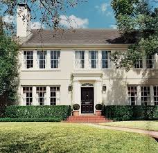 Sucker For The Center Hall Colonial Traditional Home Exteriors Cottage House Exterior Colonial House Exteriors