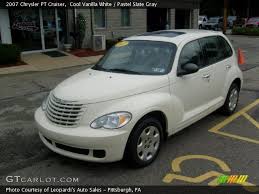 Slate Grey Pt Cruiser Vanilla White 2007 Chrysler Pt Cruiser With Pastel Slate Gray Interior Similar Chrysler Pt Cruiser Pt Cruiser Accessories Chrysler