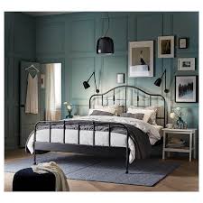 Sagstua Cadre De Lit Noir 160x200 Cm Ikea En 2020 Cadre De Lit Structure De Lit Lit En Acier