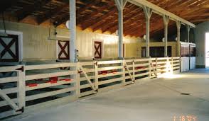 Inside Out Stalls Love This The Horses Would Have To Get Along Really Well But It S Just So Precious Horse Barn Plans Small Horse Barns Dream Horse Barns