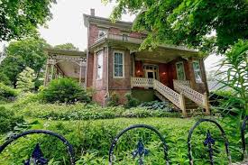 1880 Gothic Revival In Berkeley Springs West Virginia Gothic House Old Houses For Sale Mansions