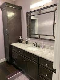 Carriage House Cabinetry Stonebridge Onyx Vanity Tops Amerock Hardware With Images Vanity Vanity Top Bathroom Mirror