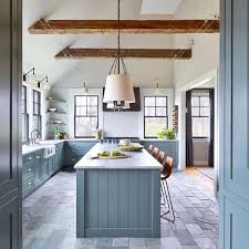 Vivir Design On Instagram These Vaulted Ceilings With Beams Across Were The First Thing To Vaulted Ceiling Kitchen Kitchen Ceiling Ceiling Beams Living Room