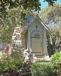 Comstock Cottages In Carmel Monday Morning Millionaire Storybook Stanford Bungalow Has Many Many In 2020 Beautiful Small Homes Small House Swoon Cottage