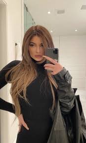 Kylie Jenner In 2020 Jenner Hair Kylie Jenner Hair Kylie Jenner Hair Color
