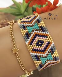 En Yeni Modelim Design Photo Dm Miyuki Siparis Ve Bi Boncuk Seed Bead Tutorials Orgu Bileklik Modelleri