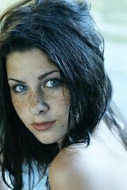 Lillith Black Hair Pale Skin Black Hair Green Eyes Dark Hair Pale Skin