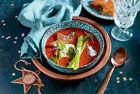 Wodkatomatensuppe Mit Knusperstern Rezept Tomaten Suppe Suppen Und Rezepte