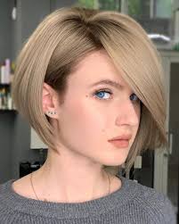 30 Best Chin Length Hairstyles That Ll Be Trending In 2020 In 2020 Chin Length Hair Chin Length Haircuts Bob Hairstyles