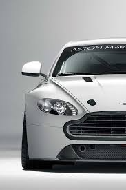 Aston Martin Vantage Wallpaper Hd 4k For Mobile Android Iphone
