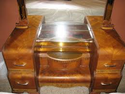 1930 S Art Deco Bedroom Set Bed Dresser Vanity Art Deco Furniture Antique Furniture Victorian Art Deco Bedroom Furniture