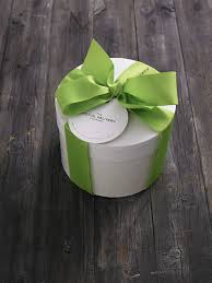 Gift Wrapping The Special Delivery Company Hat Box With Jasmine Green Grosgrain Ribbon Available From Www Thespeci Gift Hampers Gifts Delivered Ribbon Design