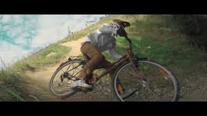Crazy Fabio Wibmer Thoroughly Shreds Saalbach On A Rusty Old City Bike Video Http Roa Rs 2gfxcre Utm Content Bufferd462b Utm Medium Social Utm Source Pinte