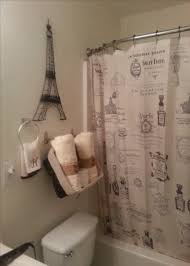 51 Ideas Bath Room Themes Paris For 2019 Paris Bathroom Decor Paris Room Decor Bathroom Decor Themes