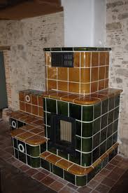Un Grand Poele De Masse Avec Banc Chauffant Http Clem Energy Com Poele De Masse Clem Bancs