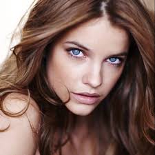 Beautiful Women Hair Colors For Blue Eyes Cool Hair Color Red Hair Blue Eyes