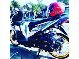 10 Modifikasi Beat Fi Biru Putih Terkeren Tahun Ini Biru Motor Lowrider