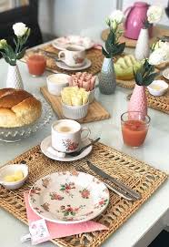 Mesa De Café Da Manhã De Aniversário Simples Mesa Posta O Que E Como Fazer E 60 Dicas De Decoracao Mesa De Cafe Da Manha Mesa De Cafe Mesa De Brunch