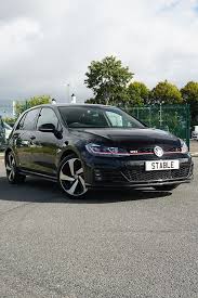 The Golf Gti In Black That Red Trim Volkswagen Vw Gti Vwgti Sportscar Carros
