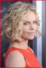 Image Result For Short Wavy Hairstyles Short Wavy Hair Short Curly Haircuts Short Hair Trends