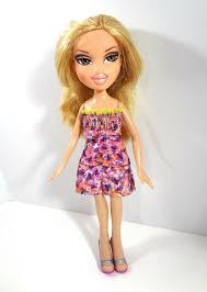 Bratz Doll Mga 2001 Fashion Dressed Shoes Long Blonde Hair Brown Eyes Pink Lips Blondehair Bratz Doll Mga Blonde Hair Brown Eyes Long Blonde Hair Pink Lips