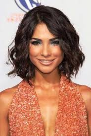 15 Bob Haircuts For Thick Wavy Hair Bob Haircut And Hairstyle Ideas Thick Hair Styles Wavy Haircuts Haircuts For Wavy Hair