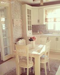 Mutfak Masanizi Secerken Bu Modeller Aklinizda Olsun 25 Farkli Mutfak Masasi 25 Aklinizda Cocina Campestre Diseno De Interiores De Cocina