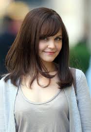 Ginnifer Goodwin Photos Photos Something Borrowed On Park Ave Bangs For Round Face Easy Hairstyles For Long Hair Hairstyles With Bangs