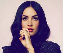 Beautiful Hair Black Green Eyes Black Hair Green Eyes Megan Fox Hair Black Hair Green Eyes Girl