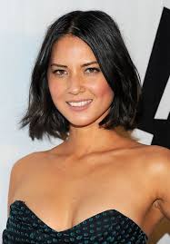 15 Female Celebrities With Round Faces Hairstyles Weekly Celebrity Bobs Hairstyles Bob Hairstyles Round Face Celebrities