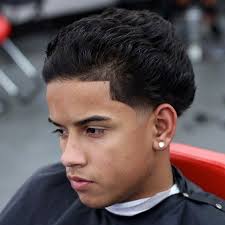 Cool Men S Hair Ideas Popularmenshairstyles Blowout Hair Men Blowout Haircut Curly Hair Men