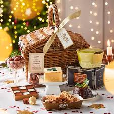 Food Gifts Hampers For Delivery Luxury Food Gift Ideas In 2020 Gift Hampers Christmas Gift Hampers Gourmet Christmas