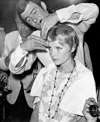 Vidal Sassoon In Action Sixties Hair Vidal Sassoon Haircut Hair Icon