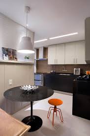Leve E Moderno Casa De Valentina Banheiro Pequeno Banheiros Pequenos Planejados Gabinete Cozinha