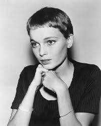 Rip Vidal Sassoon Amazing 5 Point Asymmetrical Candy Colored Hair Hairstyles Cut Her Hair Mia Farrow Mia Farrow Pixie