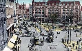 Berlin 1911 Spittelmarkt Links Niederwallstr Spindlerbrunnen Berlin Strassenbahn Berlin Berlin Geschichte