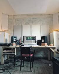 10 Inspiring Home Studio Ideas For Small Apartments Home Music Rooms Home Studio Setup Home Studio Music