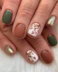 150 Fall Leaf Nail Art Designs To Let Your Hug Autumn 2019 With Images Fall Nail Art Fall Leaves Nail Art Autumn Nails