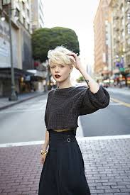What To Wear With Short Hair Style Short Hair Styles Vintage Clothes Shop