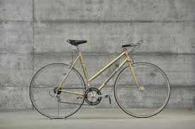 Verkaufe Ein Seltenes Original Krautscheid Damenrennrad Rahmenhohe 56cm In Gold Sehr Guter Zustand Krautscheid Damen Re Damen Rennrad Retro Fahrrad Rennrad